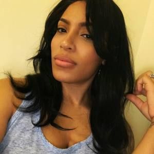 Meet your Posher, Terah